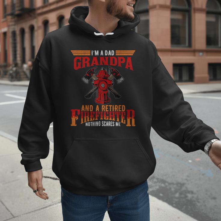 I'm Dad Grandpa Retired Firefighter Nothing Scares Me Men Hoodie