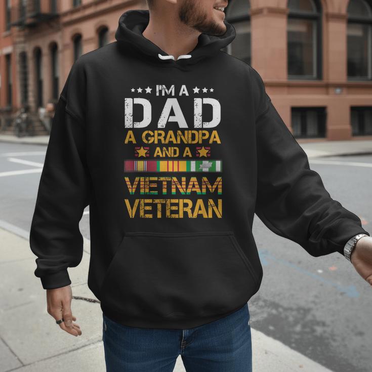 I'm A Dad Grandpa And A Vietnam Veteran US Army Vet Men Hoodie