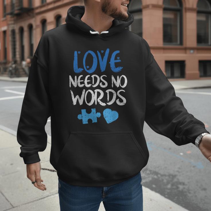 Love Needs No Words Autism Awareness Shirt Mom Dad Teacher Men Hoodie