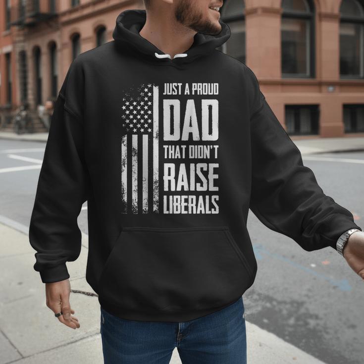 Proud Dad That Didn't Raise Liberals American Flag -ON BACK Women Men Men Hoodie