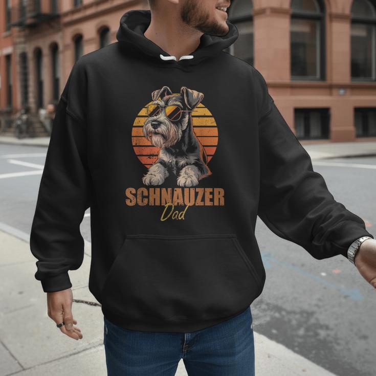 Retro Miniature Schnauzer Dad Vintage Dog Lovers Men Hoodie