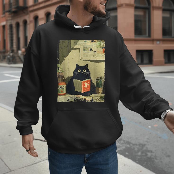 Vintage Japanese Cat Book Lovers Librarian Cat Dad Teacher Men Hoodie