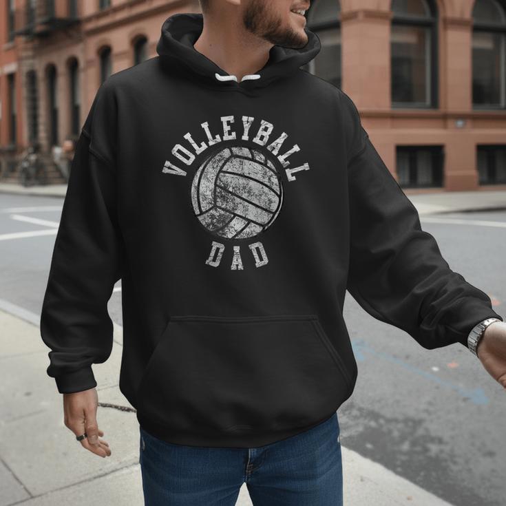 Vintage Volleyball Dad Men Hoodie