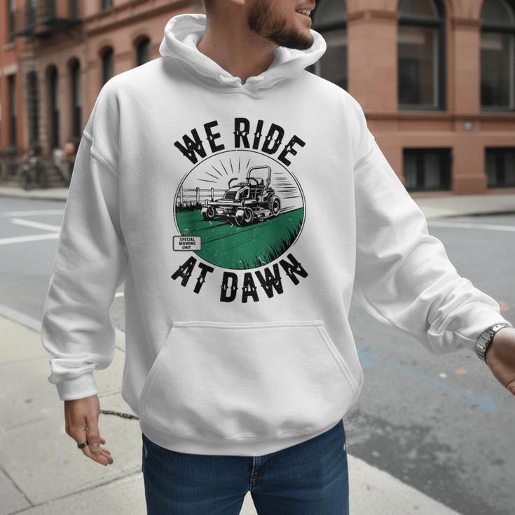 We Ride At Dawn Lawn Mower Zero-Turn Dad Mowing Men Hoodie