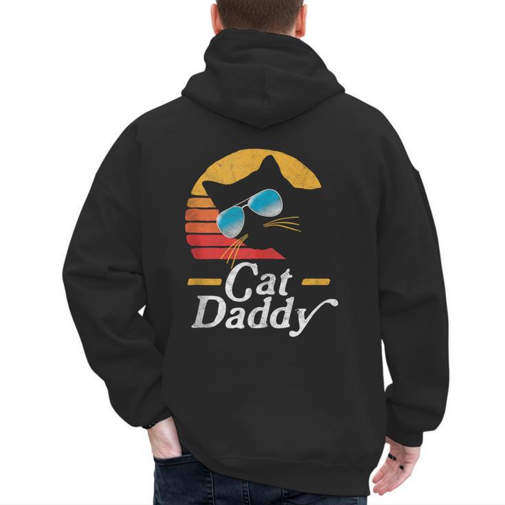 Cat Daddy Vintage 80s Style Cat Retro Sunglasses Distressed Men's Hoodie Back Print