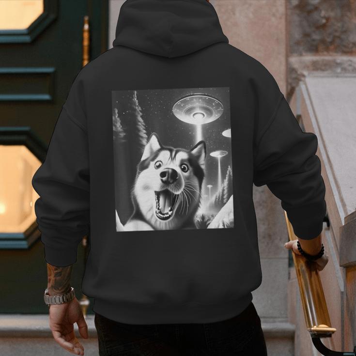 Siberian Husky Alien UFO Taking a Selfie Dog Mom Dad Men's Hoodie Back Print