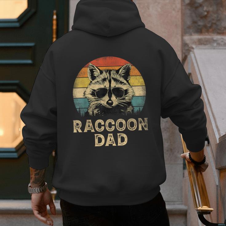 Vintage Raccoon Dad Raccoon Lovers Daddy Father's Day Men's Hoodie Back Print