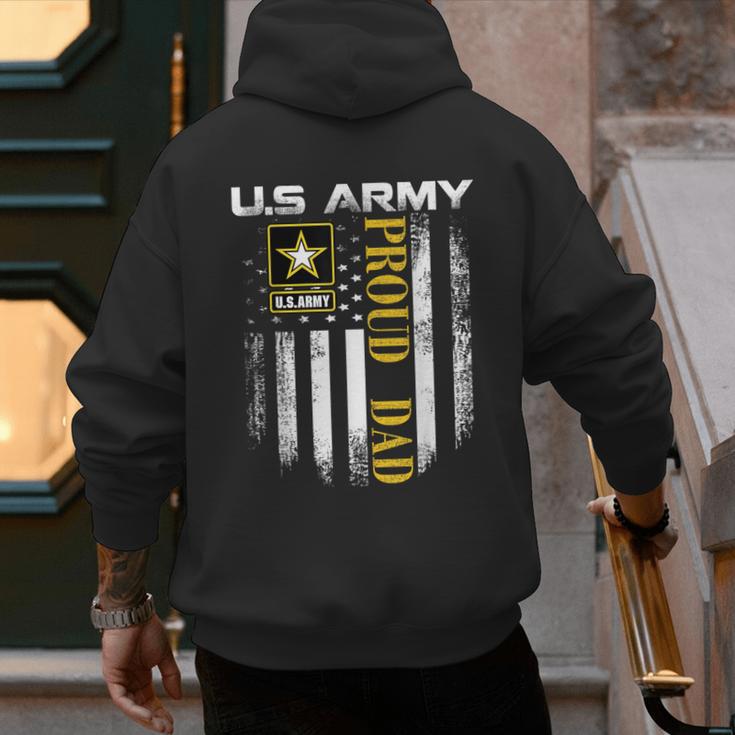 Vintage US Army Proud Dad With American Flag Men's Hoodie Back Print
