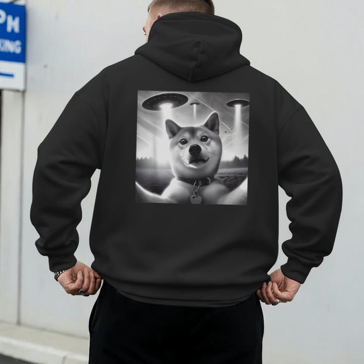 Shiba Inu Dog Dad Mom Graphic Selfie UFOs Weird Aliens Men's Hoodie Back Print