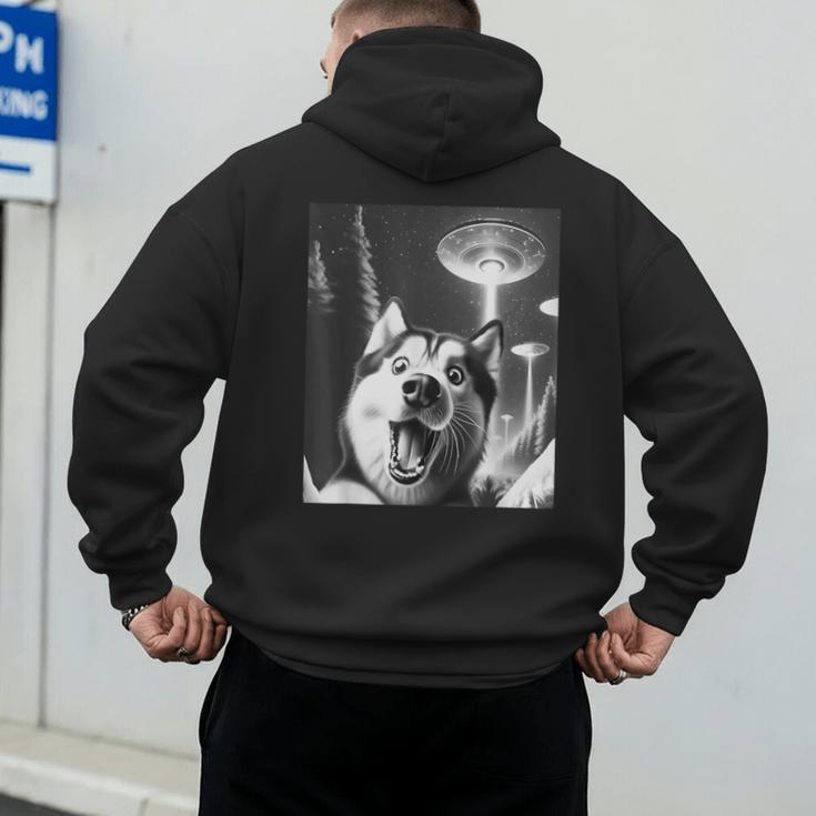 Siberian Husky Alien UFO Taking a Selfie Dog Mom Dad Men's Hoodie Back Print