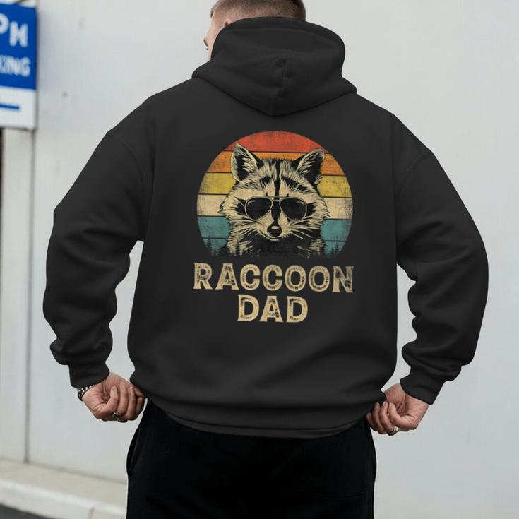 Vintage Raccoon Dad Raccoon Lovers Daddy Father's Day Men's Hoodie Back Print