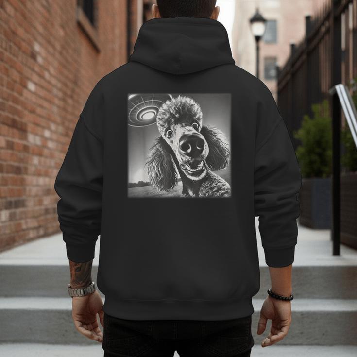 Vintage Poodle Selfie With UFO Alien Photobooth Dog Mom Dad Men's Hoodie Back Print