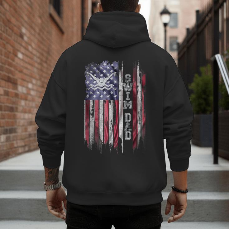 Vintage USA Flag Proud Swimming Dad Swim Swimmer Silhouette Men's Hoodie Back Print