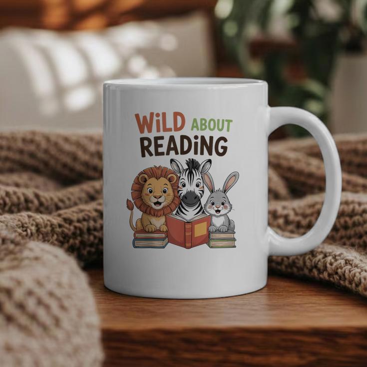 Wild About Reading Zoo Animals For Bookworm Book Reader Graphic Print Coffee Mug