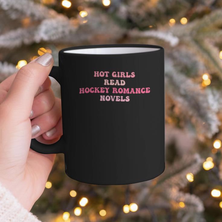 Hot Girls Read Hockey Romance Novels Book Lovers Graphic Print Coffee Mug