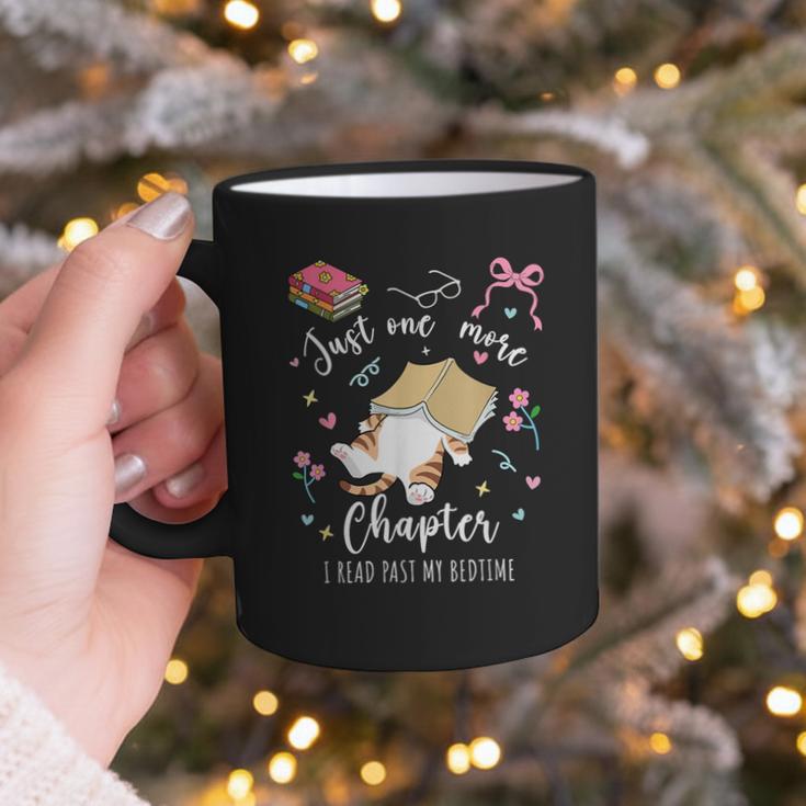 Just One More Chapter I Read Past My Bedtime Cat Book Lover Graphic Print Coffee Mug