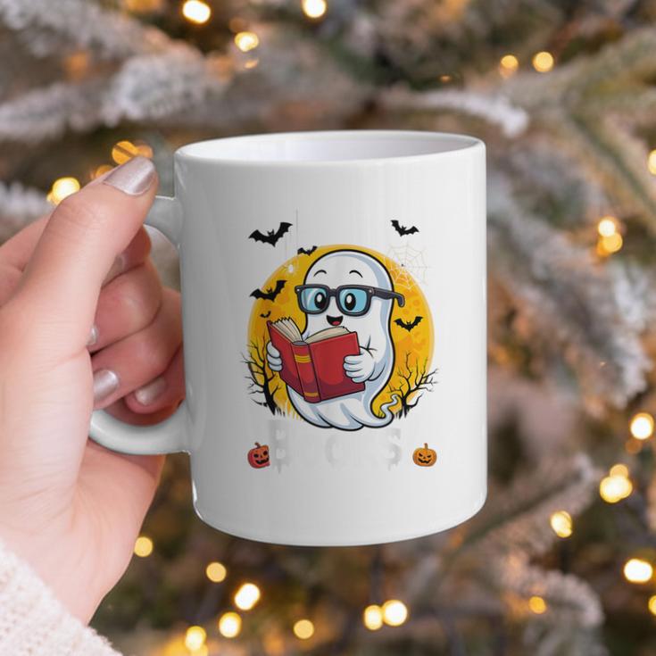 Cute Ghost Reading Book Retro Halloween Librarian Graphic Print Coffee Mug