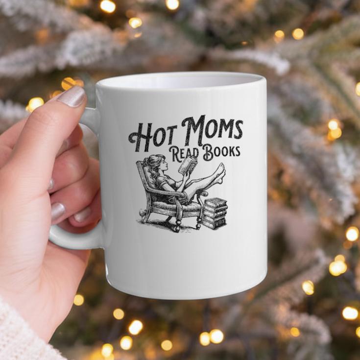 Hot Moms Read Books For Moms Book Lover Graphic Print Coffee Mug