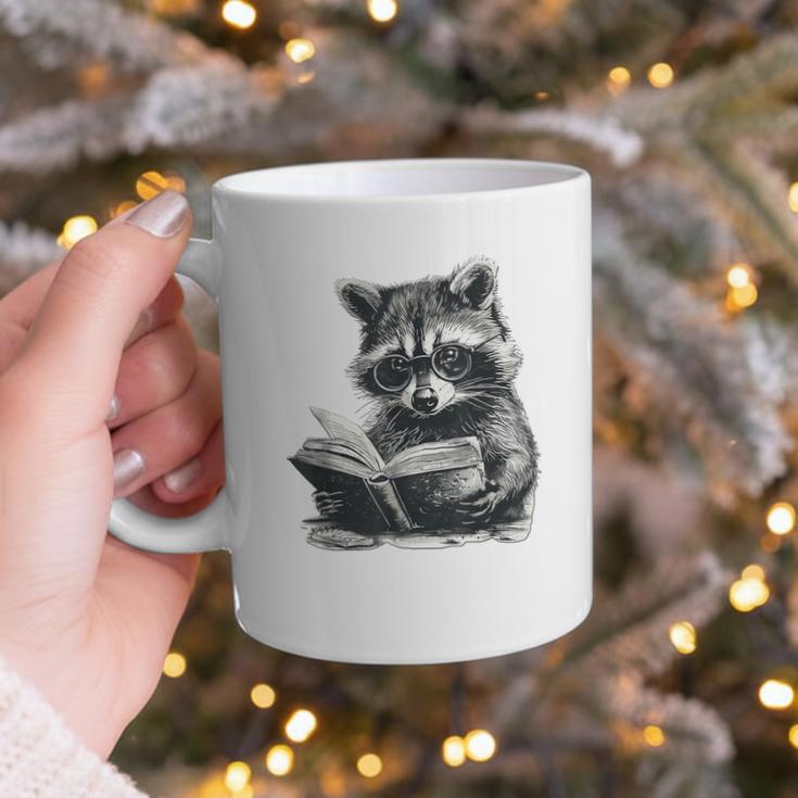 Raccoon With Book Cute Raccoons Reading Books Graphic Print Coffee Mug