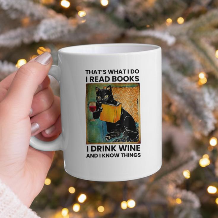 That's What I Do I Read Books I Drink Wine And I Know Things Graphic Print Coffee Mug