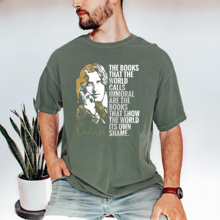Books Called Immoral World's Shame Dorian Gray Oscar Wilde Men's Comfort Colors T-Shirt