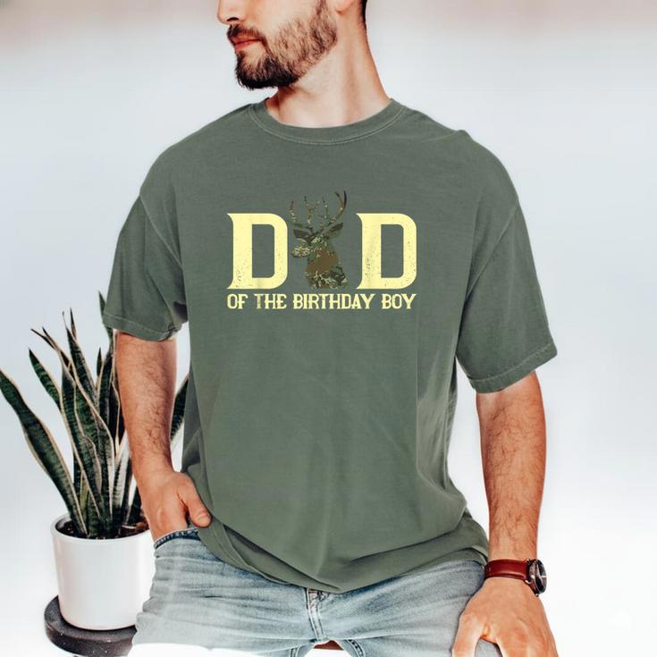 Dad Of The Birthday Boy Deer Hunter Camouflage Flag Men's Comfort Colors T-Shirt