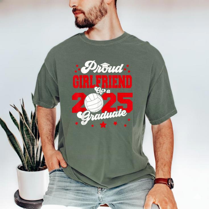 Girlfriend Of a 2025 Graduate Prom Graduation 25 VolleyBall Men's Comfort Colors T-Shirt