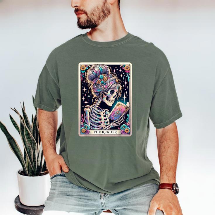 The Reader Tarot Card Women Book Lover Librarian Read Men's Comfort Colors T-Shirt