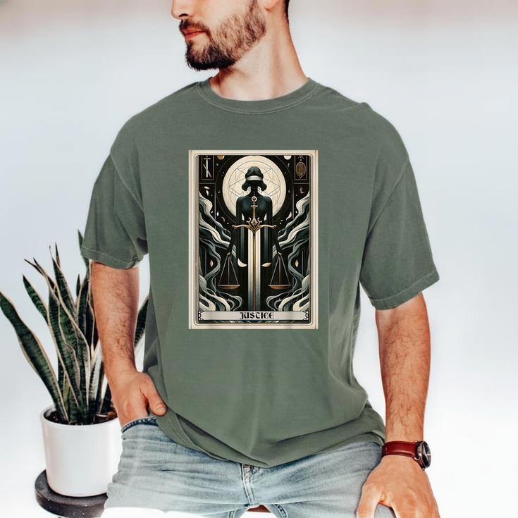 Tarot Cards Guide Book Esoteric Mysticism Clothing Tarot Card Justice Men's Comfort Colors T-Shirt