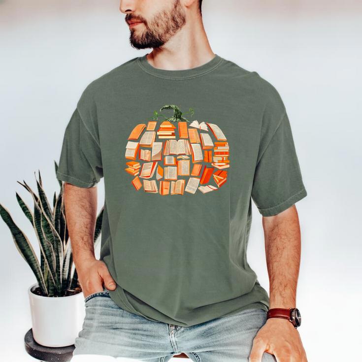 Thanksgiving Fall Books Pumpkins Vintage Library Teacher Kid Men's Comfort Colors T-Shirt