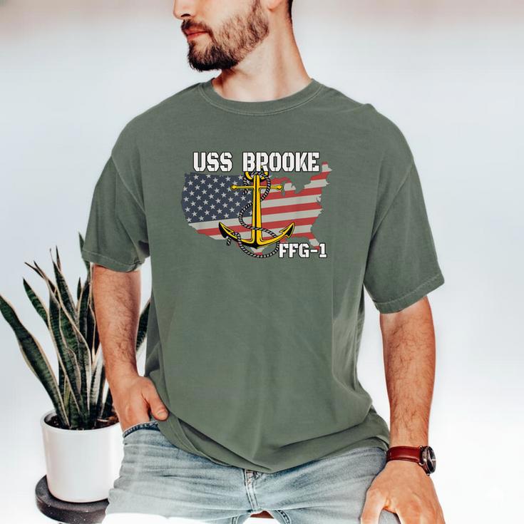 USS Brooke FFG-1 Frigate Veterans Day Son Father Grandpa Dad Men's Comfort Colors T-Shirt
