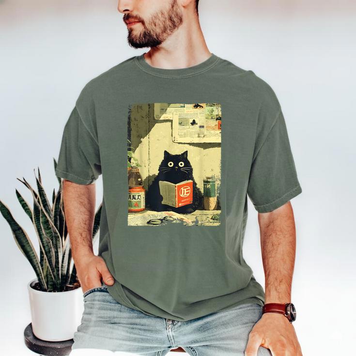Vintage Japanese Cat Book Lovers Librarian Cat Dad Teacher Men's Comfort Colors T-Shirt