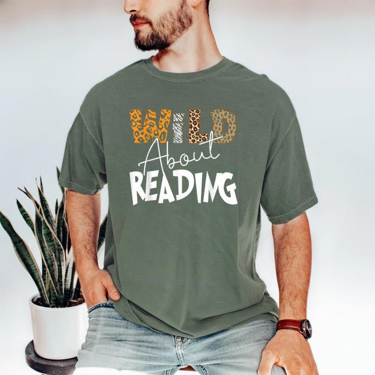 WILD ABOUT READING Reading Books Bookworm Library Day Men's Comfort Colors T-Shirt