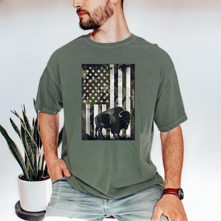 Camo USA Flag Bison Camouflage Hunting Wildlife Hunter Dad Men's Comfort Colors T-Shirt