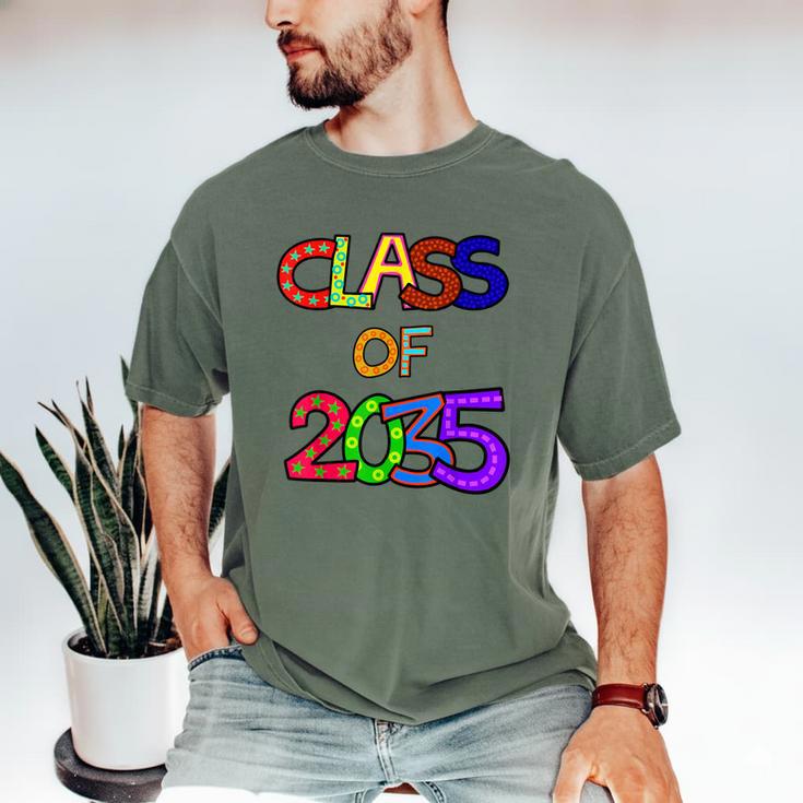 Class Of 2035 Grow With Me Kindergarten Graduation Men's Comfort Colors T-Shirt
