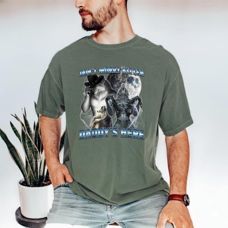 Cool Alpha Wolf Meme Don't Worry Kitten Daddy's Here Men's Comfort Colors T-Shirt