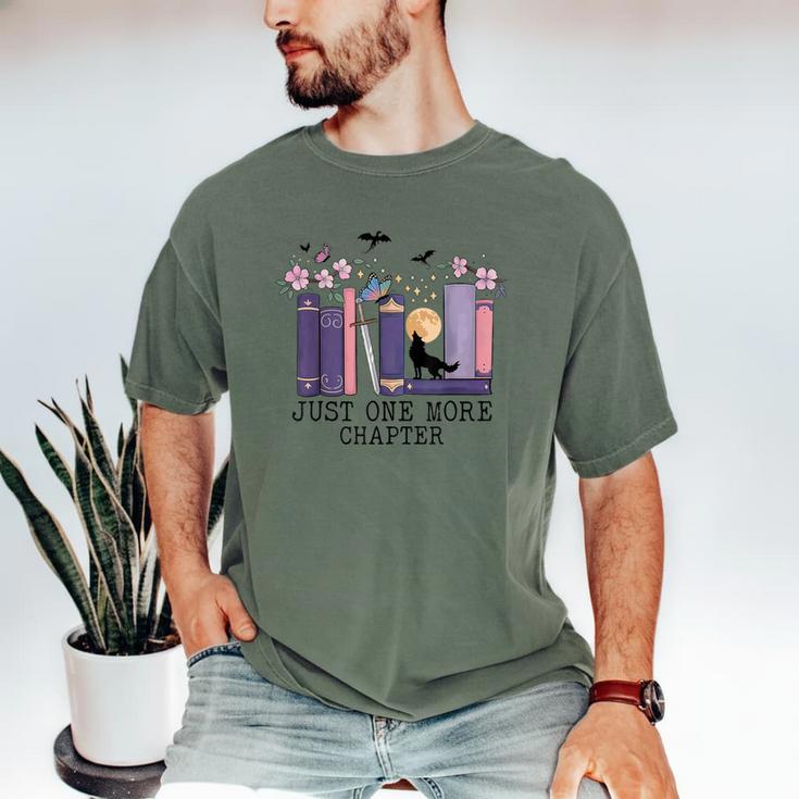 Just One More Chapter Romantasy Book Dragon Bookworm Bookish Men's Comfort Colors T-Shirt