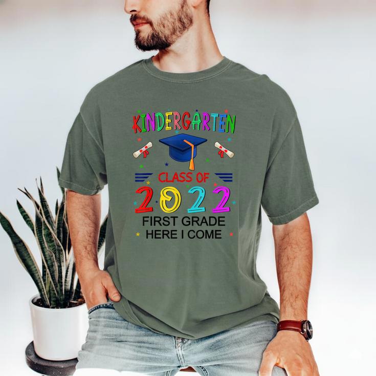 Kindergarten Graduation Class Of 2022 1st Grade Here I Come Men's Comfort Colors T-Shirt