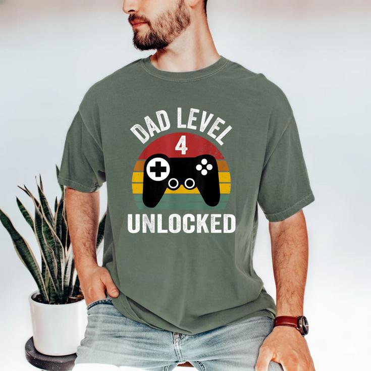 New Dad Shirt Dad Level 4 Unlocked For 4 Kids Gaming Men's Comfort Colors T-Shirt
