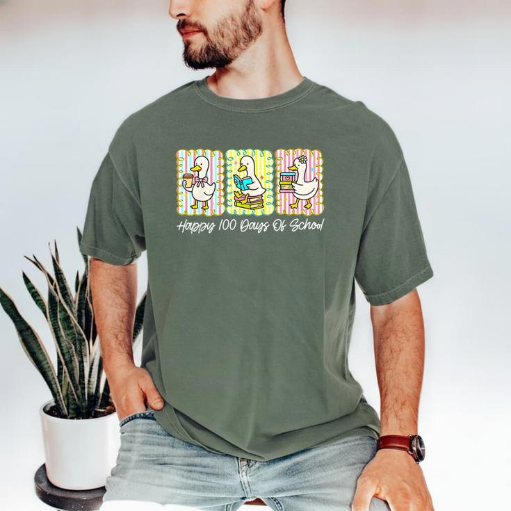 Preppy 100 Days Of School Goose Coffee Books Teacher Life Men's Comfort Colors T-Shirt