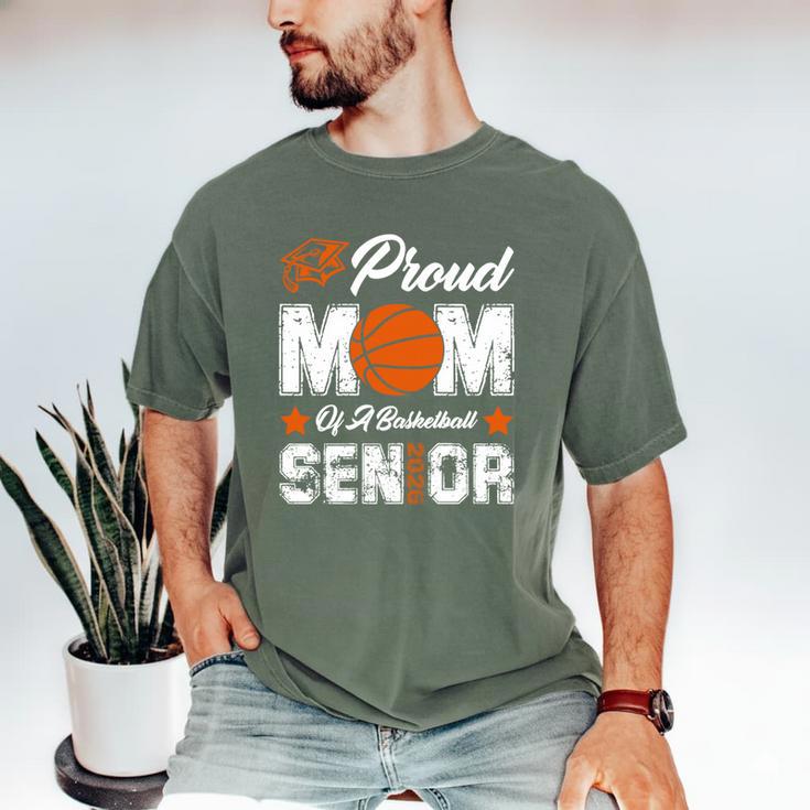 Proud Mom Of a Basketball Senior Class Of 2026 Graduation Men's Comfort Colors T-Shirt