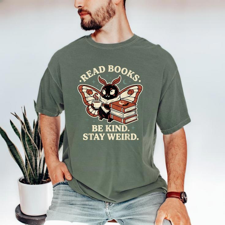 Read Books Be Kind Stay Weird Moth Coffee Lover Reading Men's Comfort Colors T-Shirt