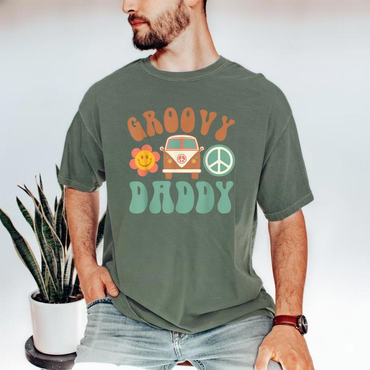 Retro Groovy Daddy Matching Family Birthday Party Men's Comfort Colors T-Shirt