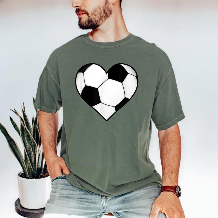 Soccer Ball Heart Idea For Mom Dad Kids T-Shirt Men's Comfort Colors T-Shirt
