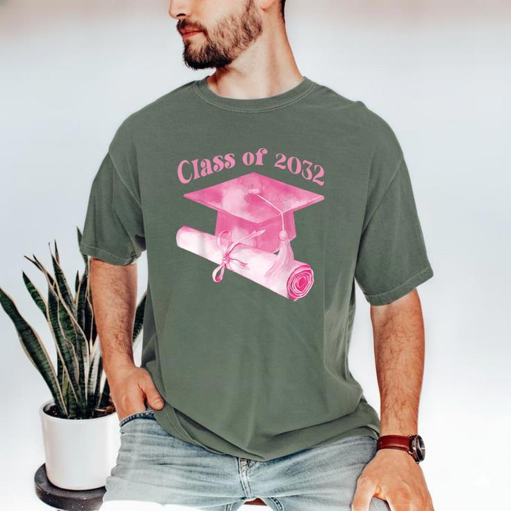Class Of 2032 Senior 2032 Back To School 2032 Graduation Cap Men's Comfort Colors T-Shirt