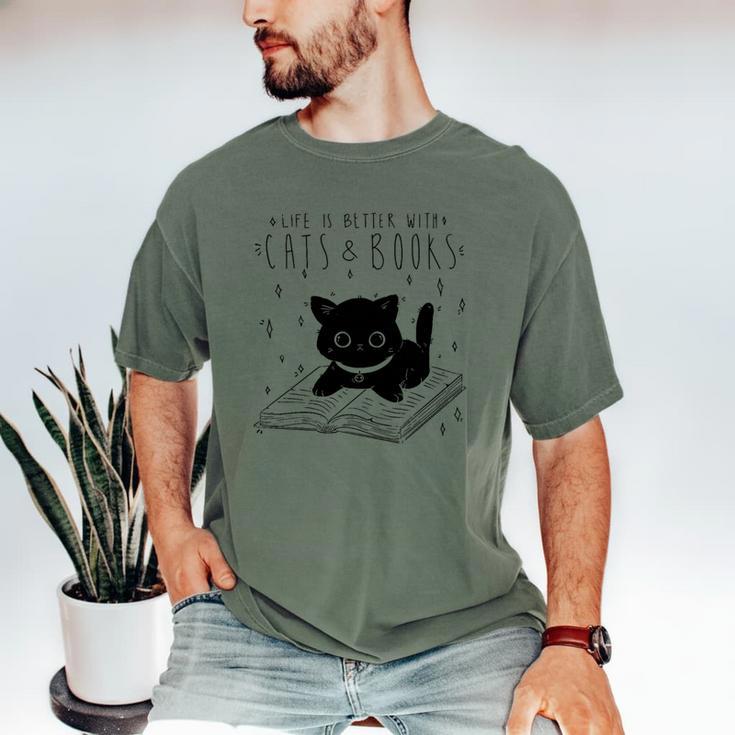 Cute Cats And Books Aesthetic Feline Reader Graphic Premium Tri-Blend Men's Comfort Colors T-Shirt