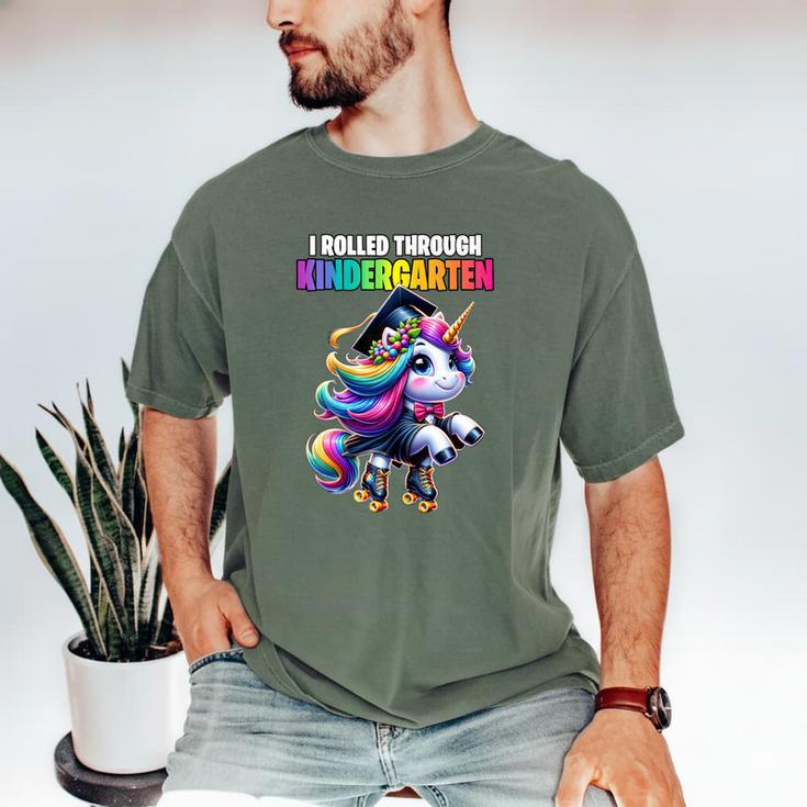 Graduation Kindergarten Unicorn Roller Skate Girls Grad Men's Comfort Colors T-Shirt