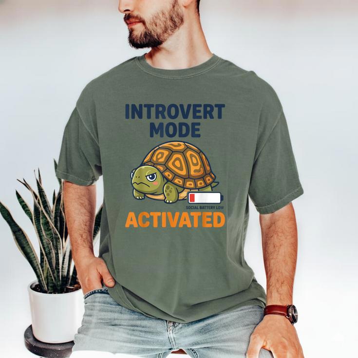 Introvert Mode Activated Low Social Battery Box Turtle Men's Comfort Colors T-Shirt
