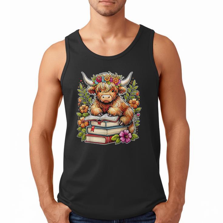 Bookworm Cute Highland Cow Reading Book Men Tank Top