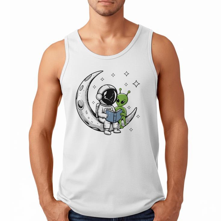Astronaut Reading Book To Alien Moon Space Astronomy Men Tank Top